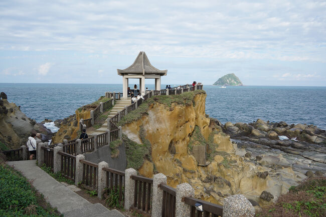 展望東屋あります。もちろん向かいます。