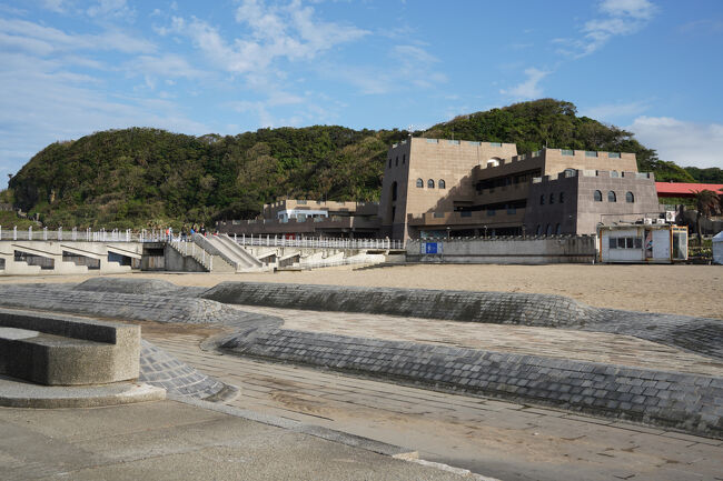 戻ってみるか。