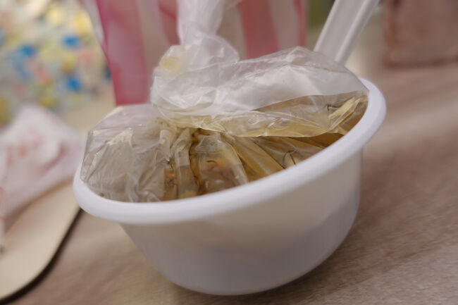 ガツガツと三明治を片付けましたら、スープです。