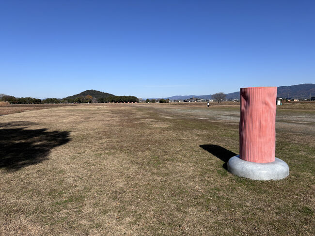 本当に何もない場所ですが、天気がよかったので、ただただ歩いてみました。(^-^;