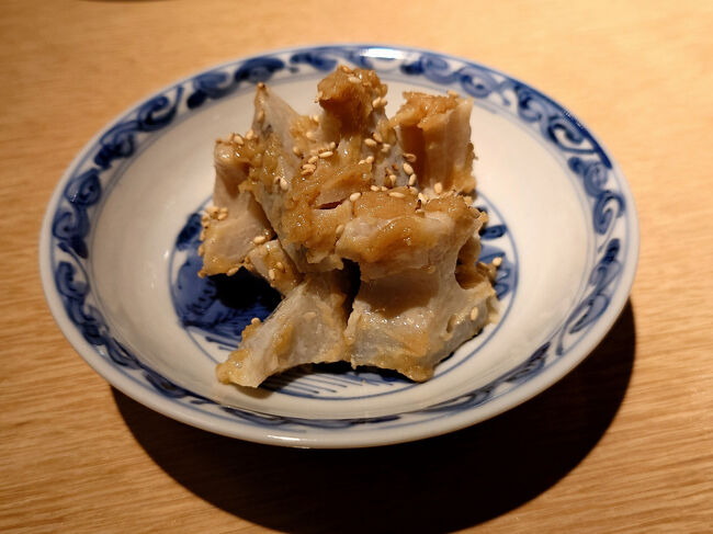 レンコンの胡麻和え。