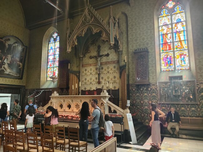 ステンドグラスがきれいでした