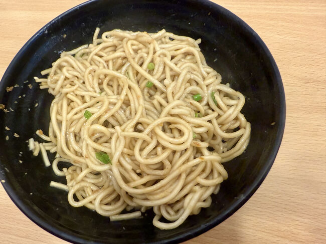 ベジヌードル300ルピー：319円