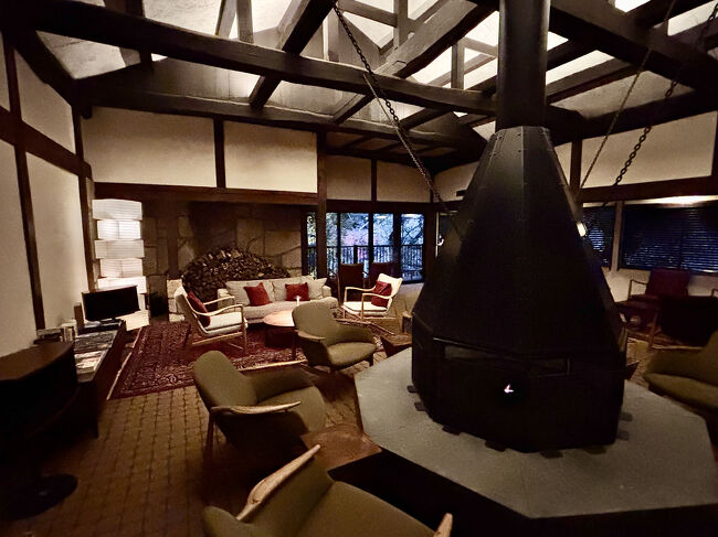 【 Complimentary Bar Lounge @Ochiairo 】<br /><br />ラウンジの利用時間は，15時～24時，6時～11時。