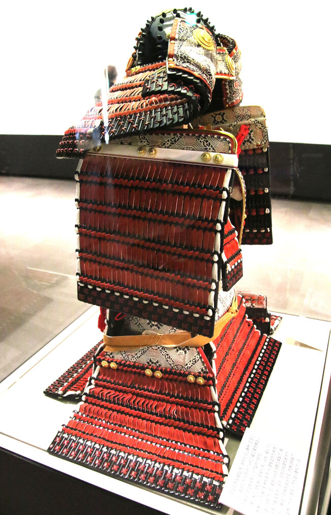 赤韋威鎧　兜・大袖付　複製