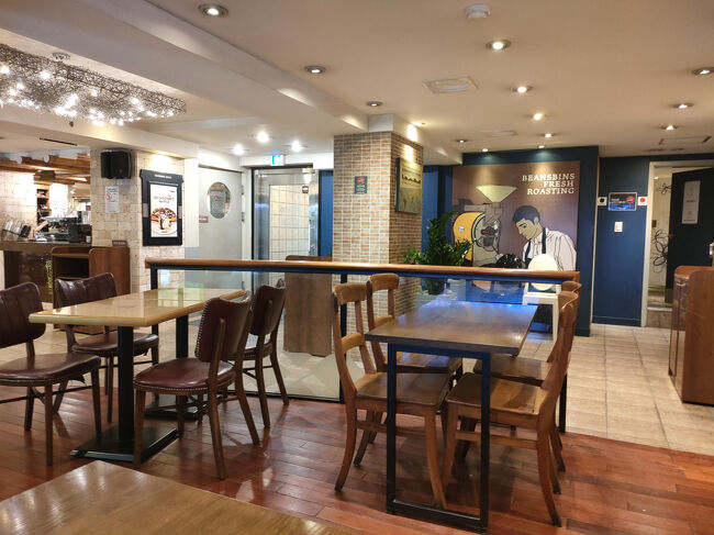 昔来た時から、「オシャレなお店だなあ」って思ってました。