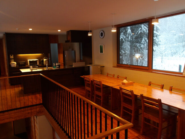 ２階がリビングダイニングキッチン。<br />カウンターキッチンなのが嬉しい(´艸｀*)。