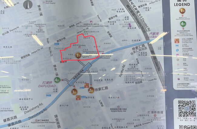 地下鉄で「打浦橋」駅で降りて1番出口を出たら「田子坊」は目の前です