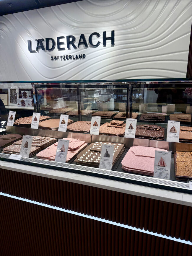 往路で見つけたLÄDERACH (レダラッハ) へ直行