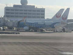 離陸から着陸までちょうど２時間半くらい。