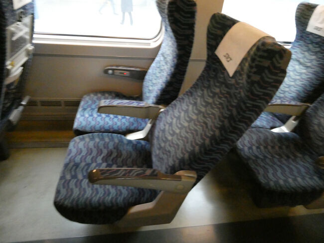 　シート倒してみます。