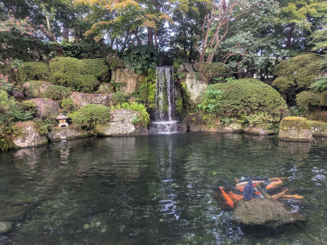 17:50 夕食まで時間があるので館内をウロウロと。