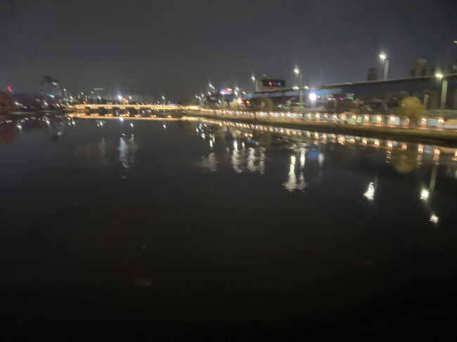 　順天東川を渡ります。<br />　