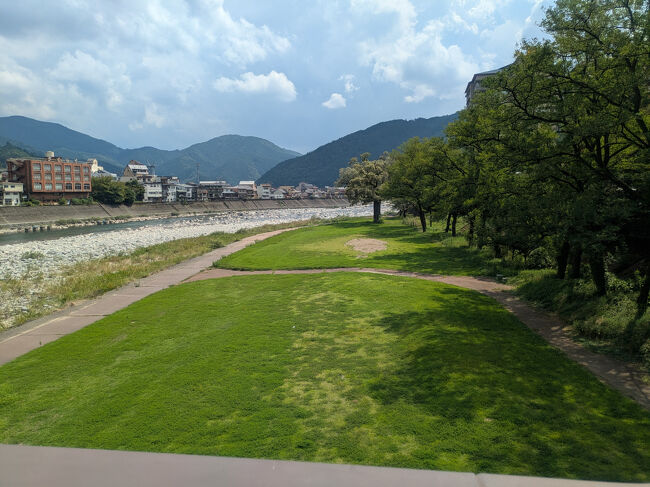 12:20 飛騨川を渡り、