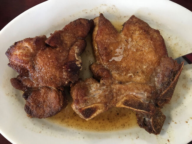 名物のポークチョップ