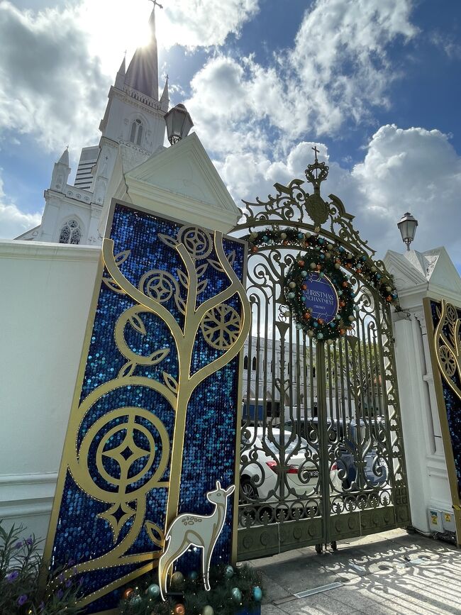 チャイムスのクリスマス飾りも綺麗なのよね。