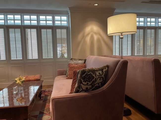 部屋に戻って荷物を纏めましょう。<br /><br />今日は午後のフライトでバンコクに向かいます。