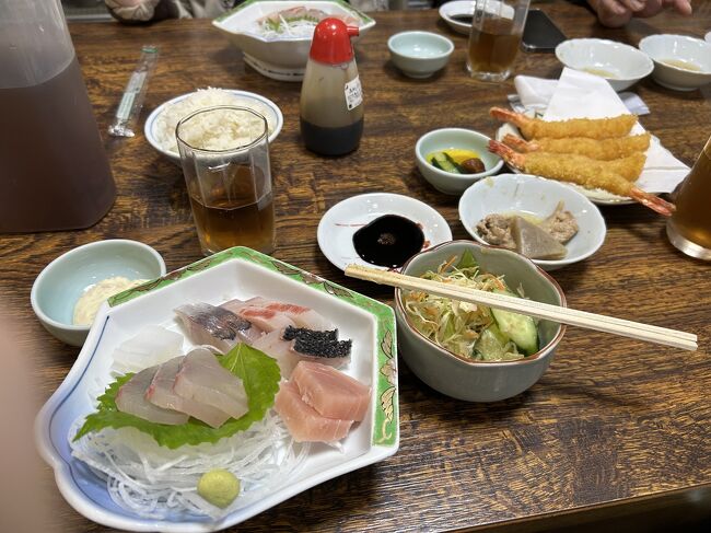 そのあと、娘一家で割烹屋さんに行き定食を頂きました。長崎は海に囲まれていてお魚が美味しい。<br />このあと娘一家のうちについて夜を過ごしました。