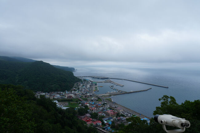 羅臼国後展望台からの風景、あいにくの曇りで国後島は見えませんでした