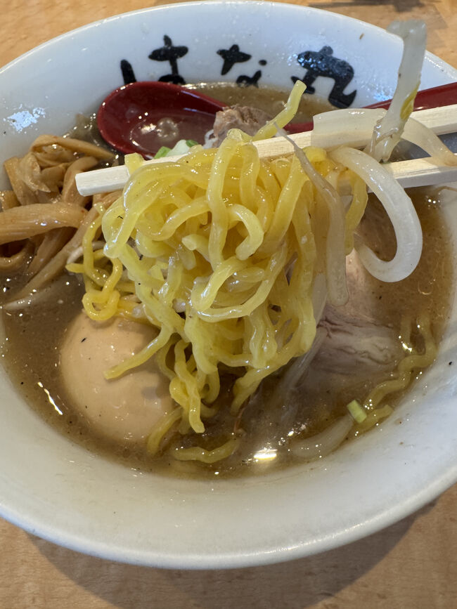 北海道民が愛してやまないワシワシの卵麺を戴きましょう