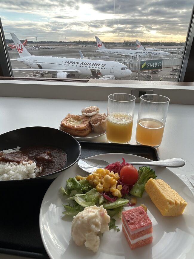 朝食はサクララウンジで軽くいただく