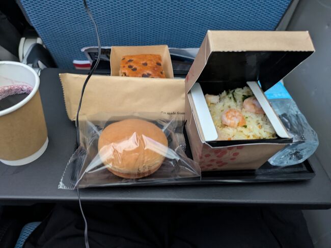 機内食でました