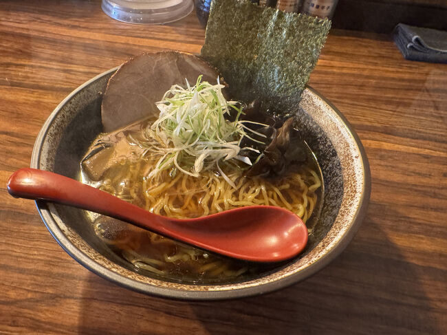 とりあえず札幌近郊の長沼町、どちらかと言えばジンギスカンの有名なエリア、<br />こちらは麺屋しんさん<br />