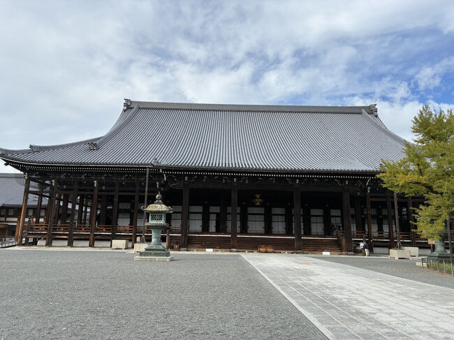 「お西さんを知ろう！」ツアーに参加しました。毎日無料で1日4回もやっているこのツアー、とてもよかったです。何も知らないで見学することも多いですが、やっぱり人の解説付きってありがたい。