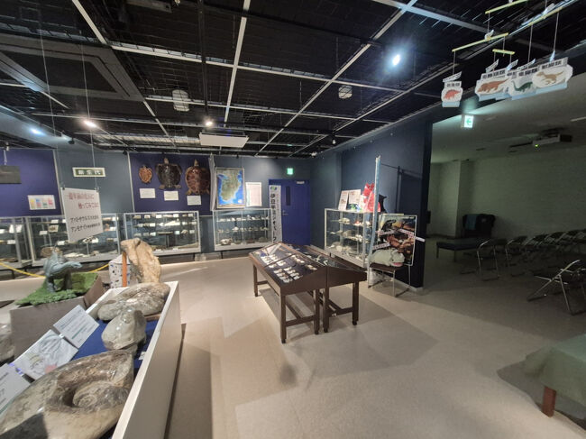 目的のプラネタリウム以外にもいろいろと展示してます