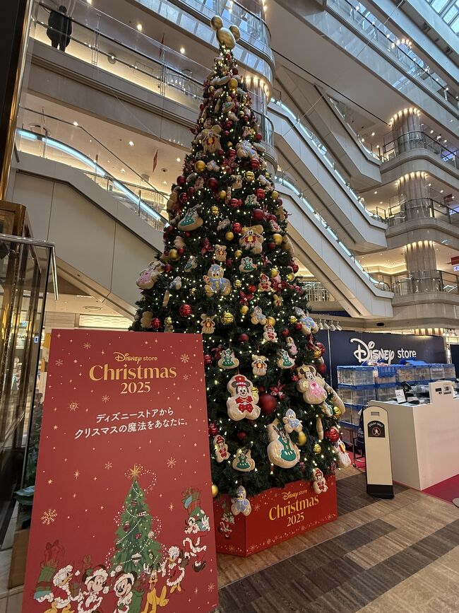 イベント会場にツリーが。