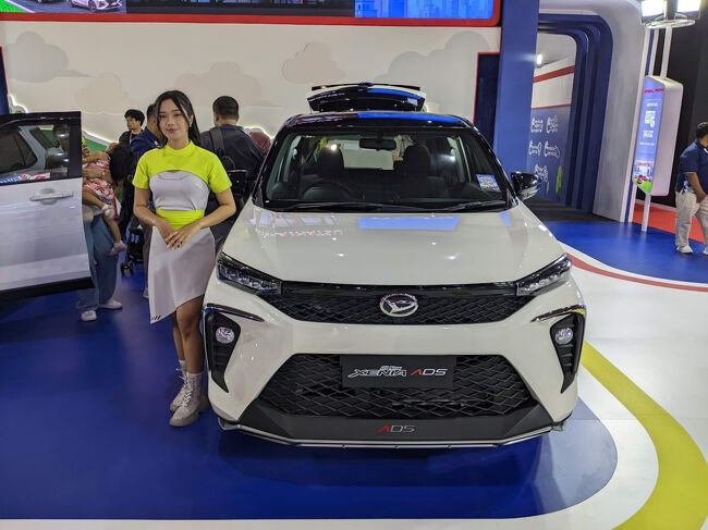 ダイハツ・セニア<br />インドネシアの至るところで見かけます。<br />