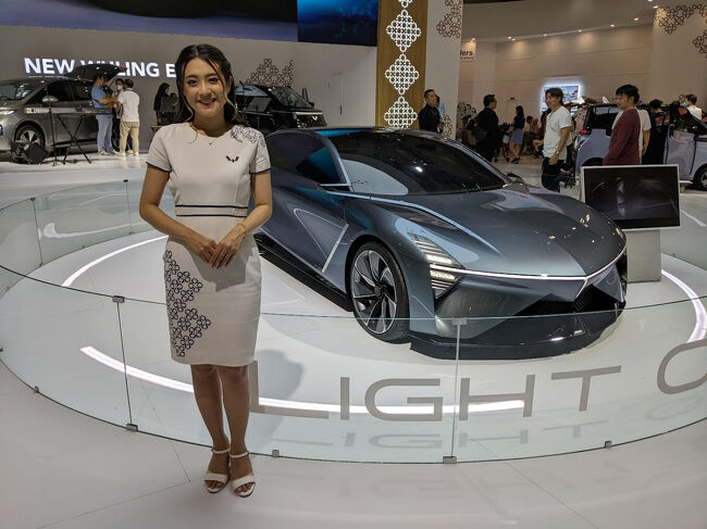 中国メーカー・五菱（ウーリン）のコンセプトカーのライト・オブ・アセアン<br />