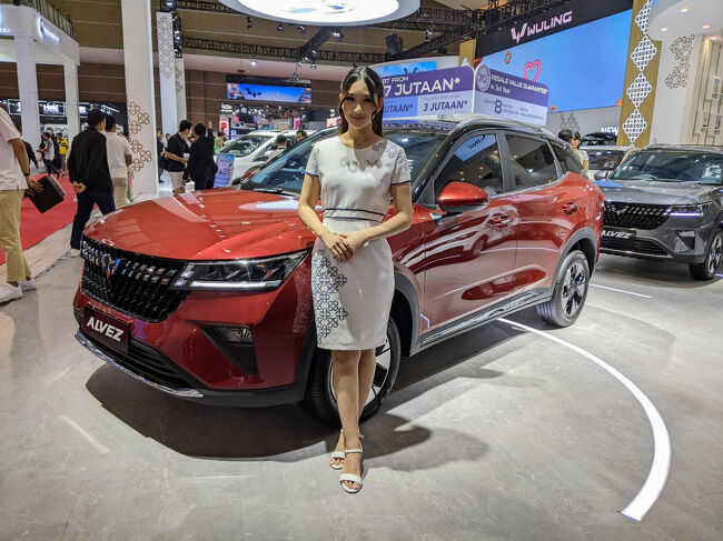 同じく五菱・アルヴェス<br />