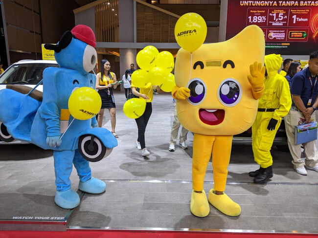 よくわからないけど、会場に居たキャラクター<br />