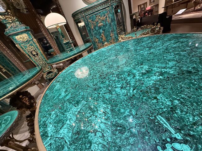 是非近くで見てください。