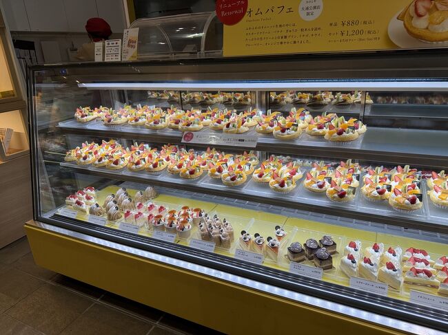 推しはなんといってもオムパフェです。