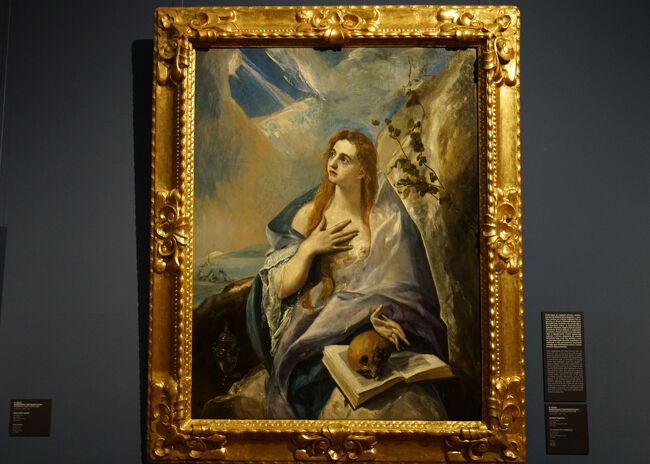 「悔悛するマグダラのマリア」1576-77年 ブダペスト国立西洋美術館<br />イエスによって自らの罪を諭され、悔悛するマグダラのマリアを描いたものであるが、その表現はそれまでの典型を大きく逸脱し、マグダラのマリアの憂いを含む意味深げな視線や表情など、エル・グレコが持つ独特の世界観によって、マニエリスム特有の洗練された不安定感がよく表れています。<br />※本展での撮影ではありません。