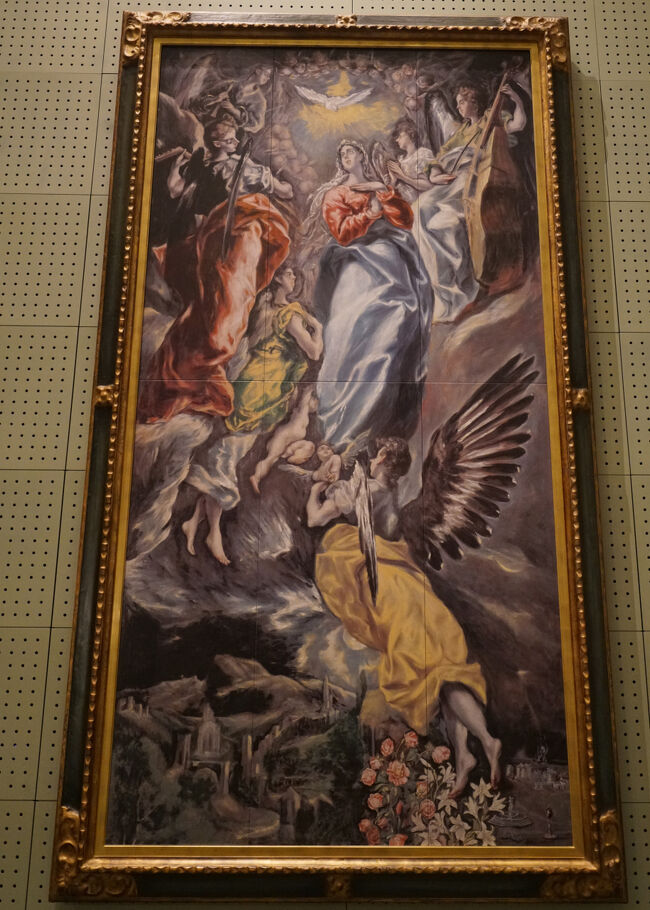 エル・グレコ「無原罪の御宿り」1607-13年　サンタ・クルス美術館蔵（大塚国際美術館）<br />グレコの晩年の代表作。移住したトレドの景色が描かれており、螺旋上に聖母マリアが昇天する様子を描かれています。