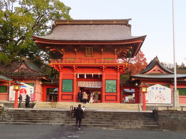 06:43、富士山本宮浅間大社に到着。地域の方々だと思いますが、けっこうお詣りに来られてました。