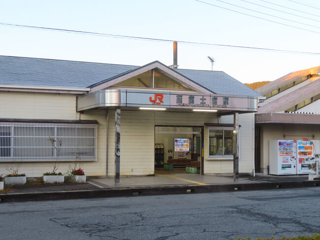 07:13発の甲府行きに乗るので、ちょうどくらいでした。