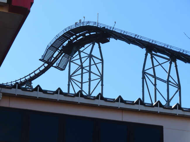 終点河口湖駅までふたつ。間に富士急ハイランド駅。