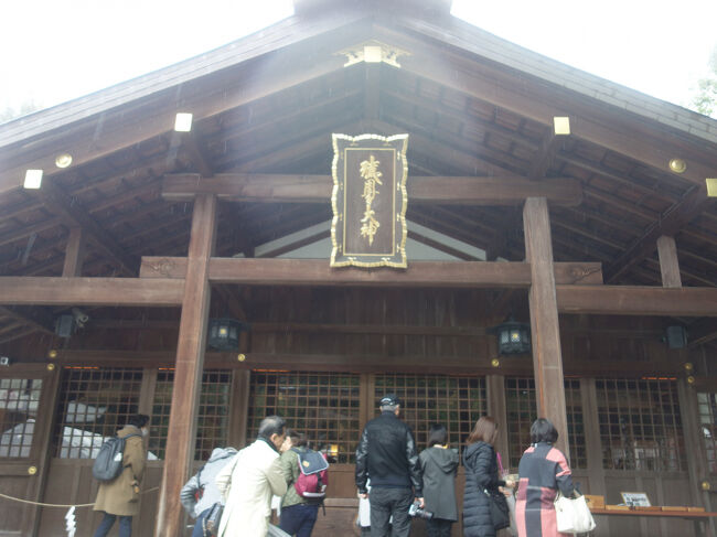 クルマで来たのではありませんが、無事故を祈祷。