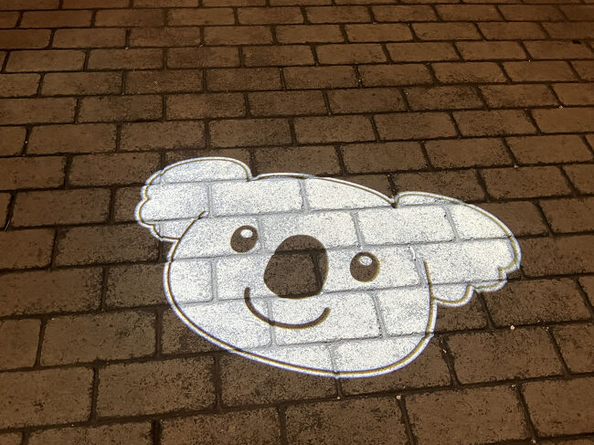 小さなプロジェクトマッピング(でいいのかな)があちこちに。