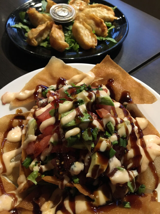 ポケ・ナチョスとギョウザ