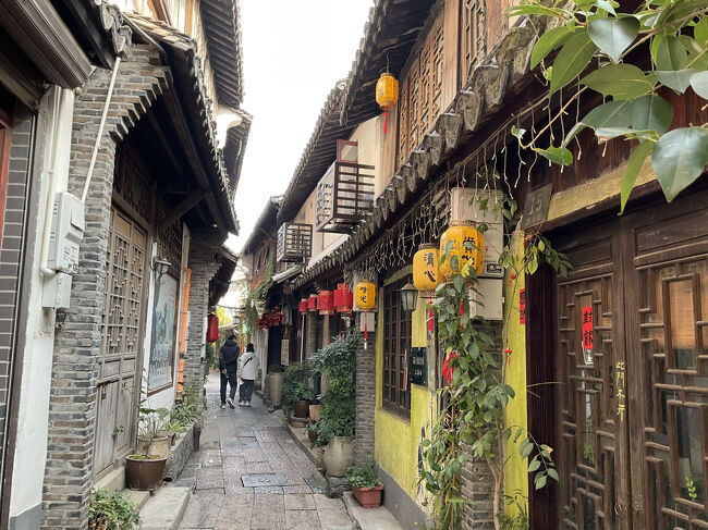 少しずつ観光客を目にしました