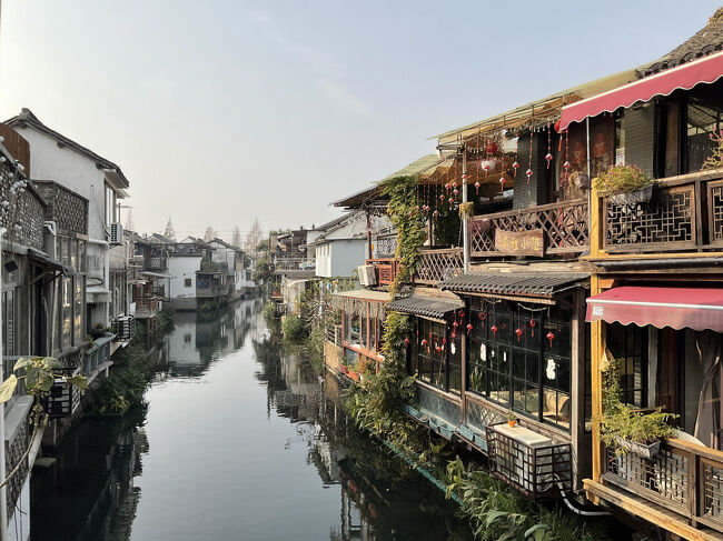 橋の上からの眺めはこんな感じ