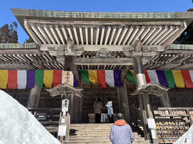 まずは『根本中堂 不滅の法灯』にお参りします。