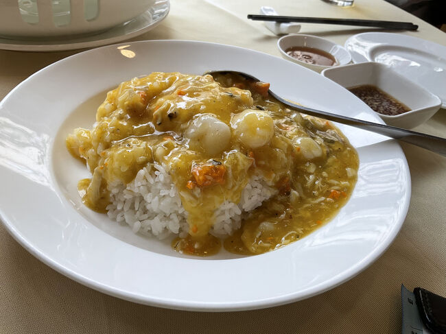 蟹味噌餡掛けご飯<br />これで麺もありますが、ご飯が食べたくて♪<br />これ、すごく美味しい^ ^<br />ねっとりした蟹味噌が特製餡掛けご飯となって、食べ応えがありました