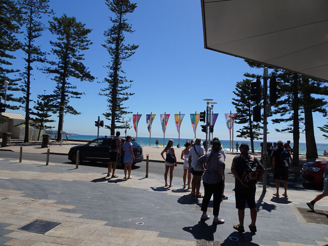 おお、綺麗なビーチがビーチが見えてきた。