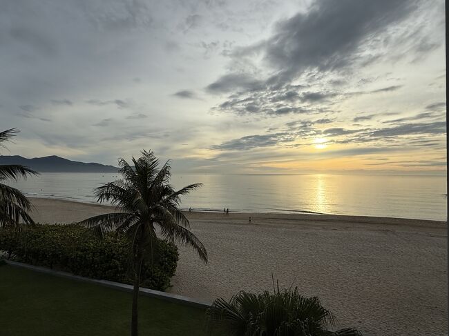 ダナン3日目<br />太陽とともに目覚めです